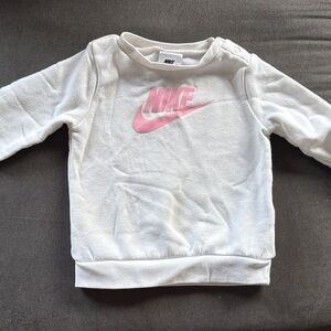 Nike Kids White Sweatshirt with Pink Logo